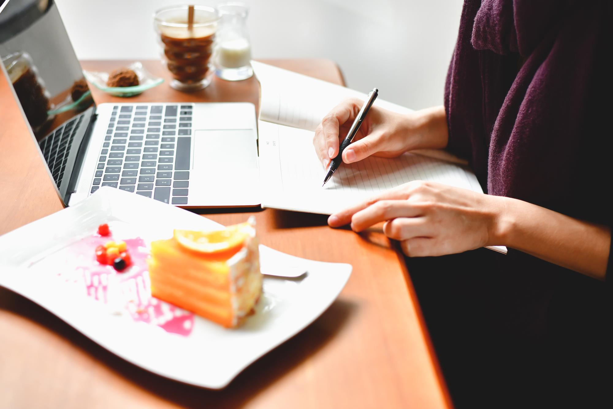 Pricing visual: sample menu and notes